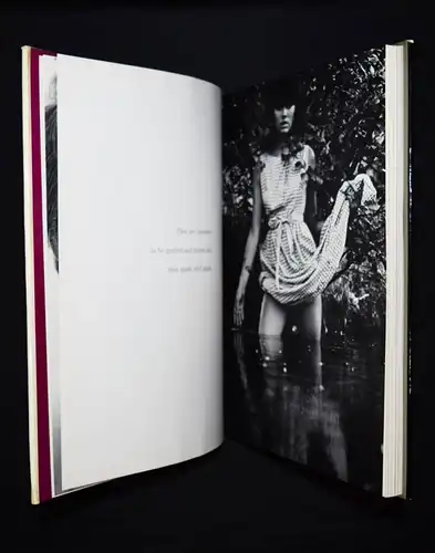 Paine, Mirror of Venus. Random House 1966 - AKTPHOTOGRAPHIE