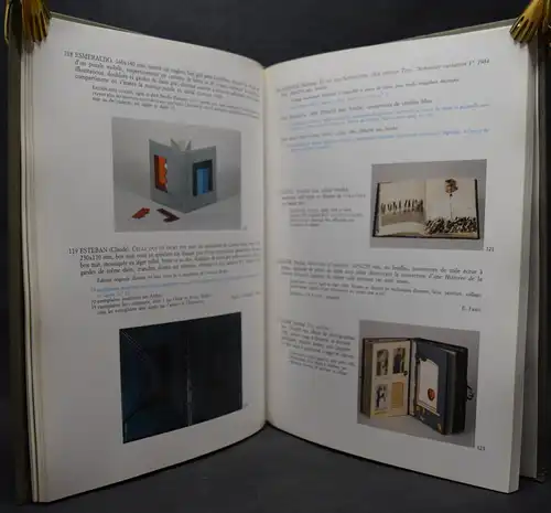 UNE BIBLIOTHEQUE CONTEMPORAINE -1990 - AUKTIONSKATALOGE - BUCHKUNST