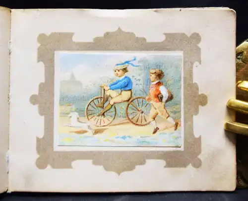 Puppenbilderbuch. 7 muntere Kinderscenen. Schreiber 1877 MINIATURBUCH