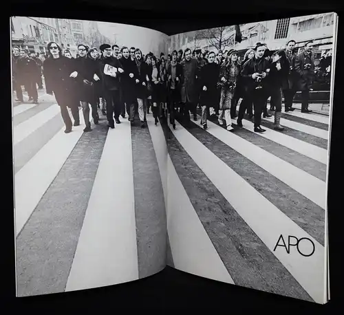 Ruetz, Fotos - 1969 SIGNIERT REPORTAGE-PHOTOGRAPHIE BERLIN STUDENTENBEWEGUNG