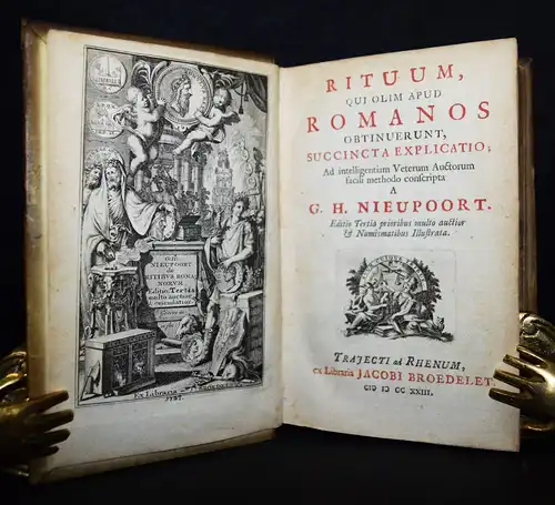 Nieupoort, Rituum, qui olim apud Romanos obtinuerunt - 1723 NUMISMATICS