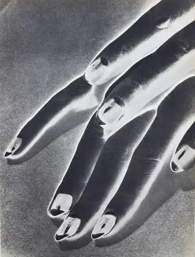 Man Ray, Photographs 1920-1934 FIRST EDITION FIRST PRINTING RARE CATALOGUE !