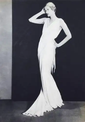 Man Ray, Photographs 1920-1934 FIRST EDITION FIRST PRINTING RARE CATALOGUE !