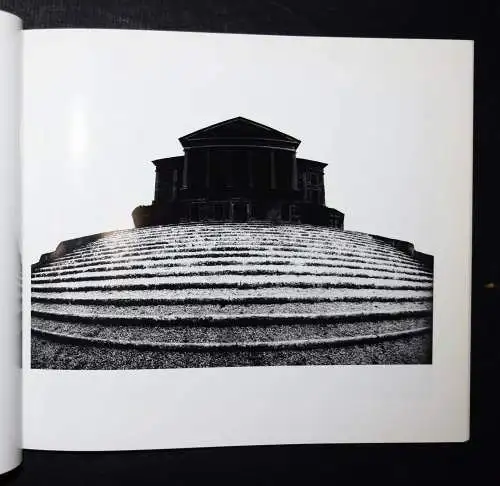 Häusser, Robert. Photografische Bilder SIGNIERT WIDMUNGSEXEMPLAR