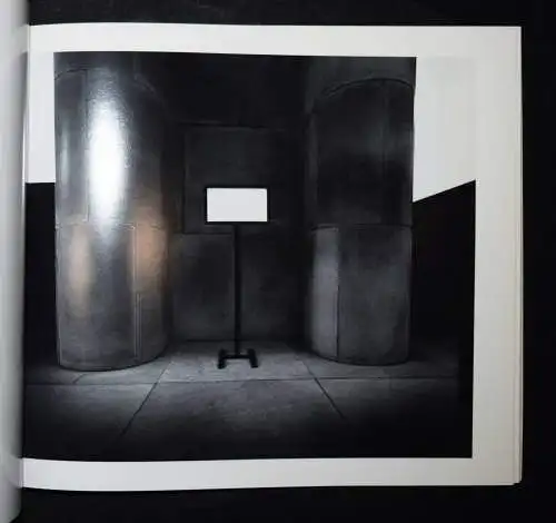 Häusser, Robert. Photografische Bilder SIGNIERT WIDMUNGSEXEMPLAR