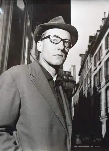 William S. Burroughs Nahaufnahme. ORIG.-PHOTOGRAPH Paris 1962 - 40 x 30 cm