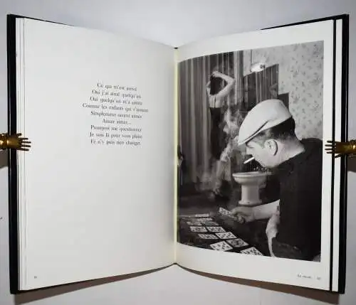 Doisneau, Robert. Rue Jacques Prevert - Paris 1992