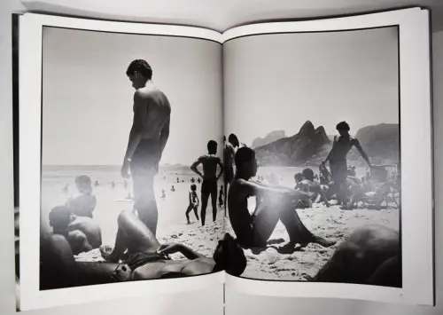 Erwitt, Elliott Erwitt SIGNED NUM 1/1500 - XXL SPECIAL EDITION IMPERIAL-FOLIO