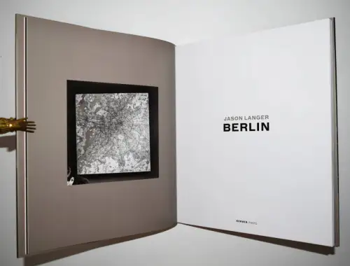 Langer, Jasoon. Berlin - 2022 SIGNIERT
