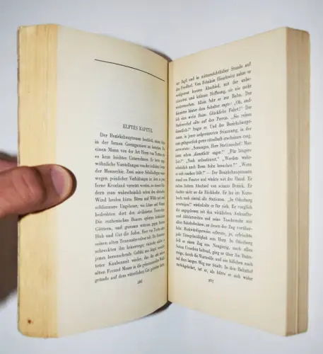 Roth, Joseph. Radetzkymarsch - 1932 SELTENE ERSTE AUSGABE mit SCHUTZUMSCHLAG !