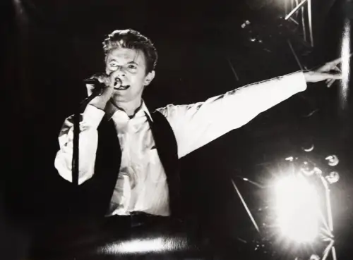 Bowie, David. Original-Portrait-Photographie. Rom 1987 GROSSFORMAT !