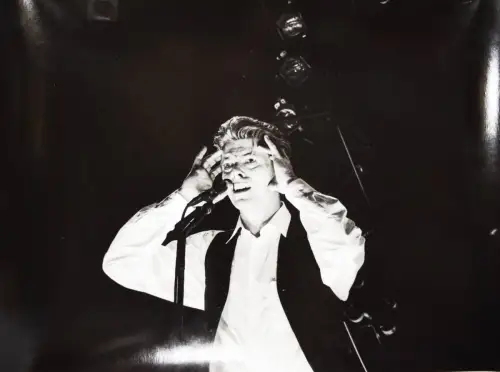 Bowie, David. Original-Portrait-Photographie. Rom 1987 GROSSFORMAT !