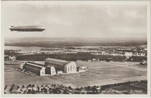 LZ 127 über Friedrichshafen