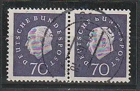 Bund: 70 Pfg. Heuß III im waager. Paar, gest., geprüft