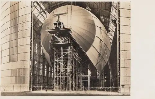 Ansichtskarte: 1935: Luftschiffwerft: LZ 129 im Bau