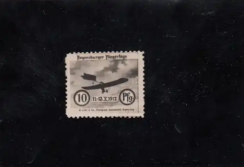 DR: Halbamtliche Flugpost MiNr. 7, ** postfrisch, winzige Knitter