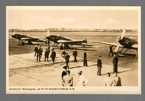 Carte photo: avions à flash en préparation au décollage He 70 de la Deutsche Lufthansa AG