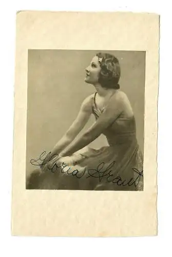 Format de carte postale avec Gloria Fraud, vers 1937/38