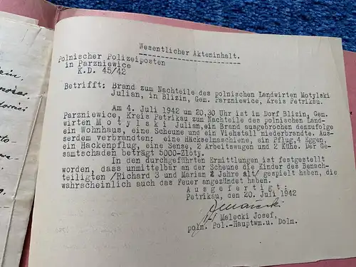 GG: Akte Staatsanwaltschauft: polnischer Polizeiposten Petrikau, 1942, Verhör, Aussagen, ...