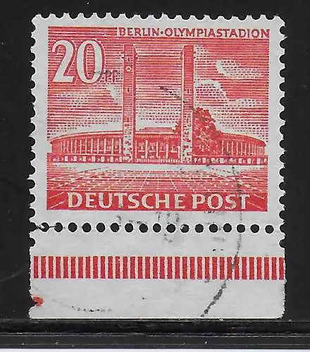 Berlin: MiNr. 113 Unterrand mit Schneideanlagepunkt, gestempelt