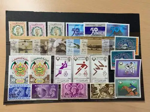 25 different stamps of Kuwait, used, unused