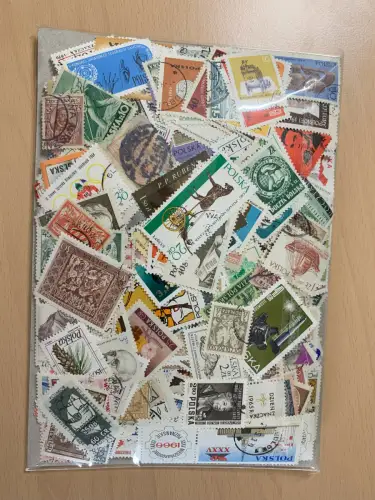 1000 different stamps of Poland, used unused, 1000 verschiedene Marken von Polen