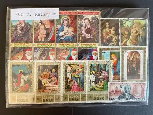 200 different stamps of Religion, alle Welt