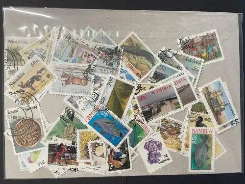 100 verschiedene Namibia, 100 different