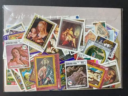 100 different stamps of Religion, alle Welt - Religion