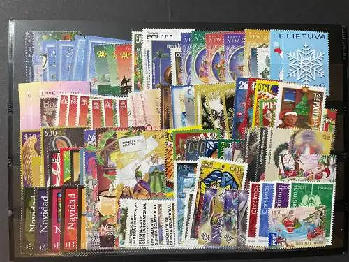 100 verschiedene Weihnachten, 100 different christmas stamps