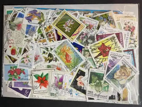 500 verschiedene Blumen/Pflanzen Briefmarken, 500 different flowers stamps