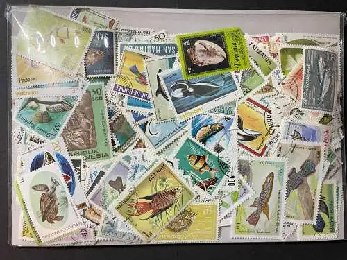 500 verschiedene Fische Briefmarken, 500 different fish stamps