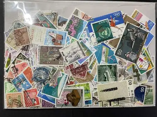 500 verschiedene Briefmarken Japan, 500 different Japan