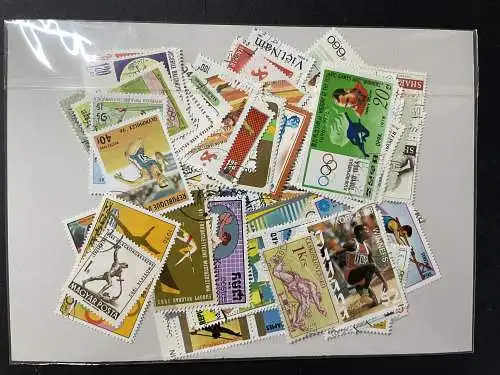 100 verschiedene Leichtathletik Briefmarken 100 different athletics stamps