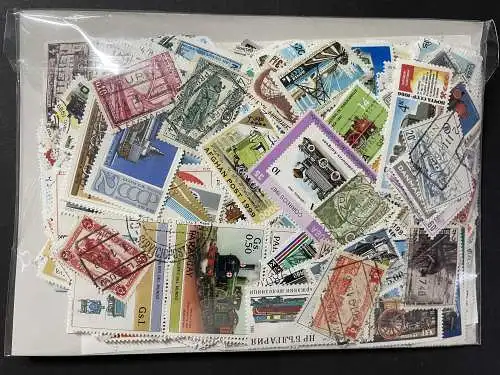 1000 différents chemins de fer timbres 1000 different train stamps