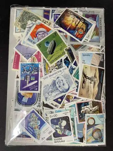 500 verschiedene Weltraum Briefmarken 500 animals Outer-Space stamps