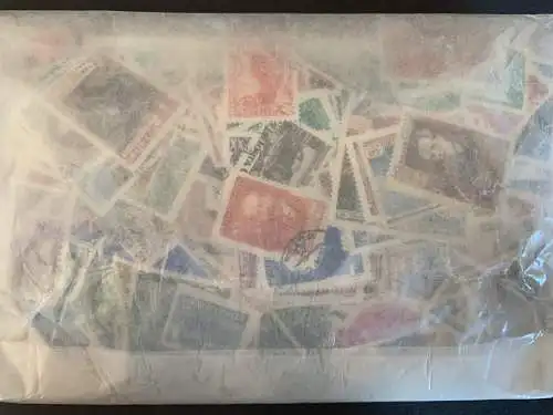 2000 timbres différents Russie, 2000 different Russia stamps