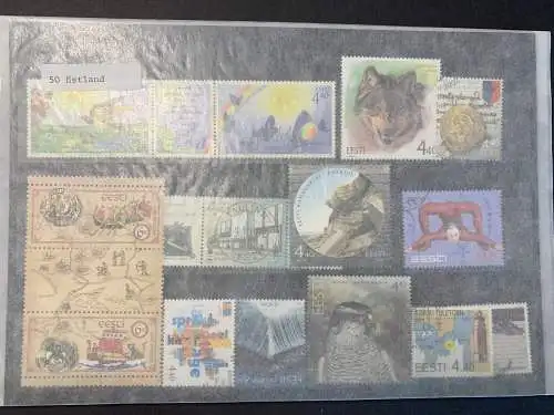 50 timbres différents Estonie, 50 different Estonia stamps