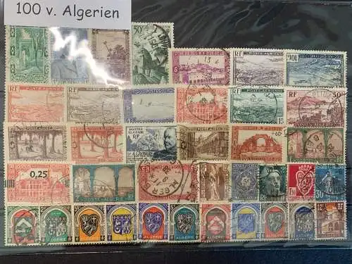 100 timbres différents Algérie, 100 différents Alpes stamps