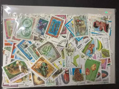 300 verschiedene Afghanistan Briefmarken, 300 different Afganisthan stamps