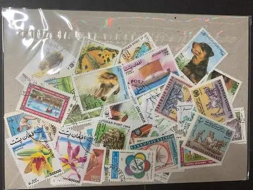 100 verschiedene Afghanistan Briefmarken, 100 different Afganisthan stamps