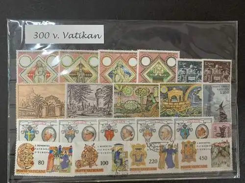 300 timbres différents Vatican, 300 bâtons de Vatican different