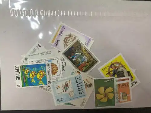 50 timbres zaïrois différents, 50 bâtons different zaire