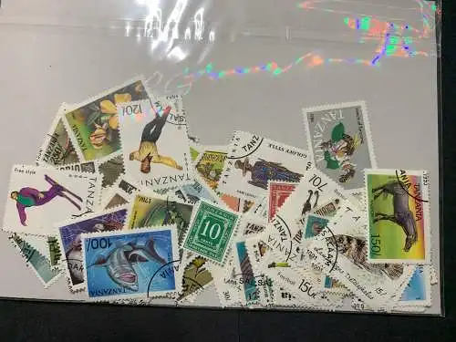 150 verschiedene Tansania, 150 different Tanzania stamps