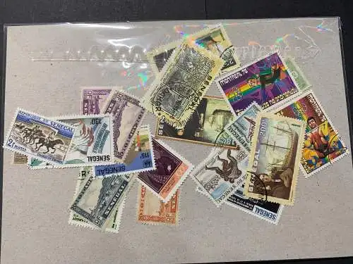 50 verschiedene Senegal, 50 different Senegal stamps