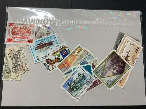 50 verschiedene Kutschen, 50 different Carriages stamps