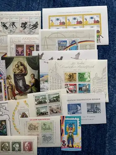 DDR, Bund und Berlin: 30x Blöcke Deutschland, Sonderstempel und postfrisch