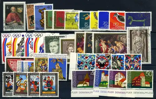 LIECHTENSTEIN Lot aus 1974-1977 gestempelt (105510)