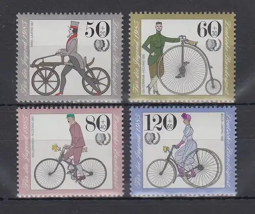 Bundesrepublik 1985 Jugend Historische Fahrräder  Mi.-Nr. 1242-1245 ** 