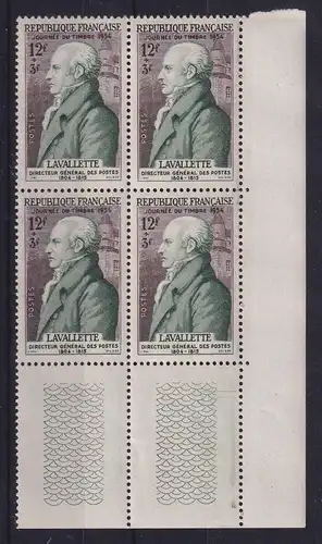 Frankreich 1954 Tag der Briefmarke Mi.-Nr. 995 Eckrandviererblock UR **